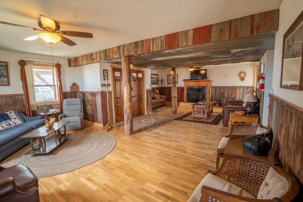 Photo of Livingroom in Union County