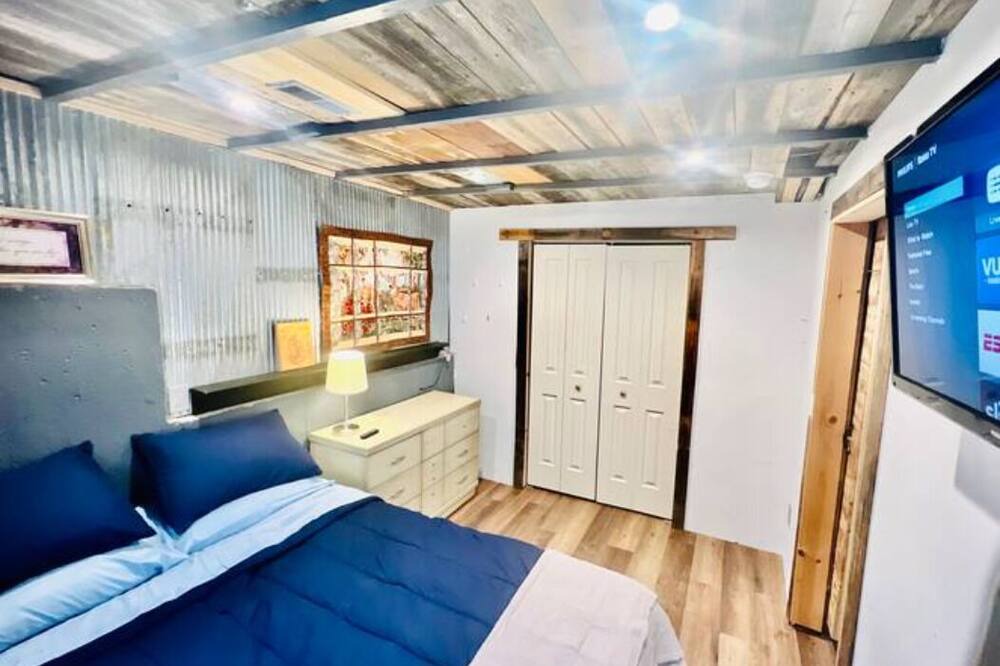 Photo of Bedroom in Security-Widefield