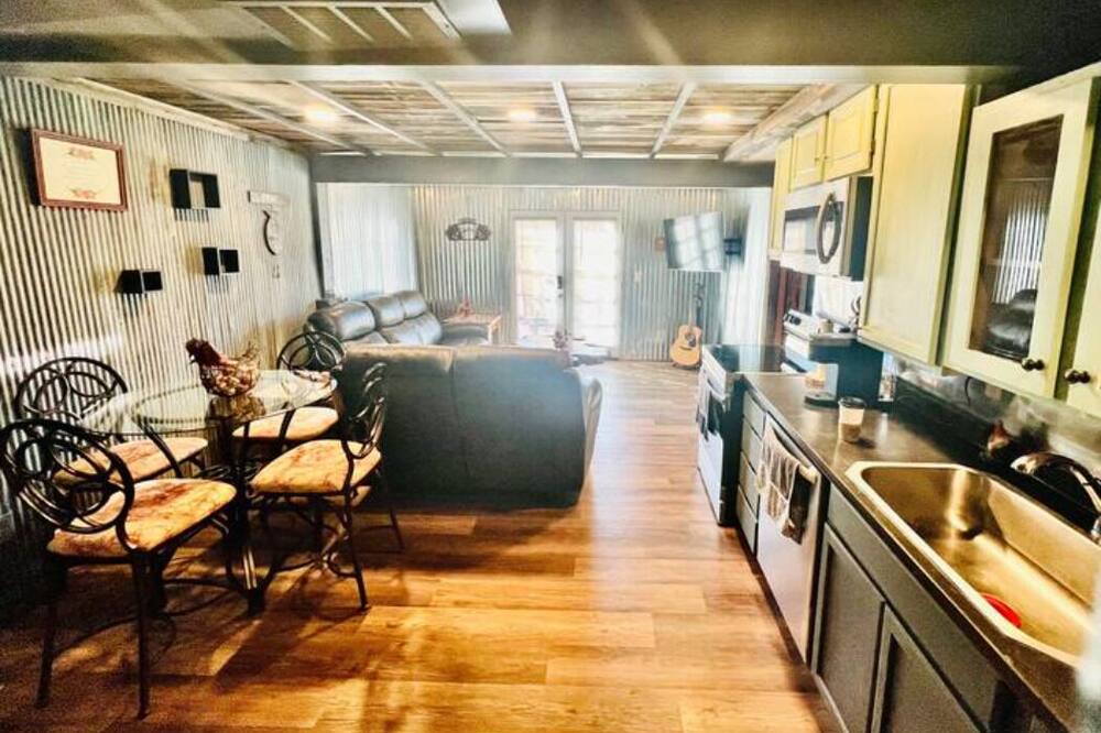 Photo of Kitchen in Security-Widefield