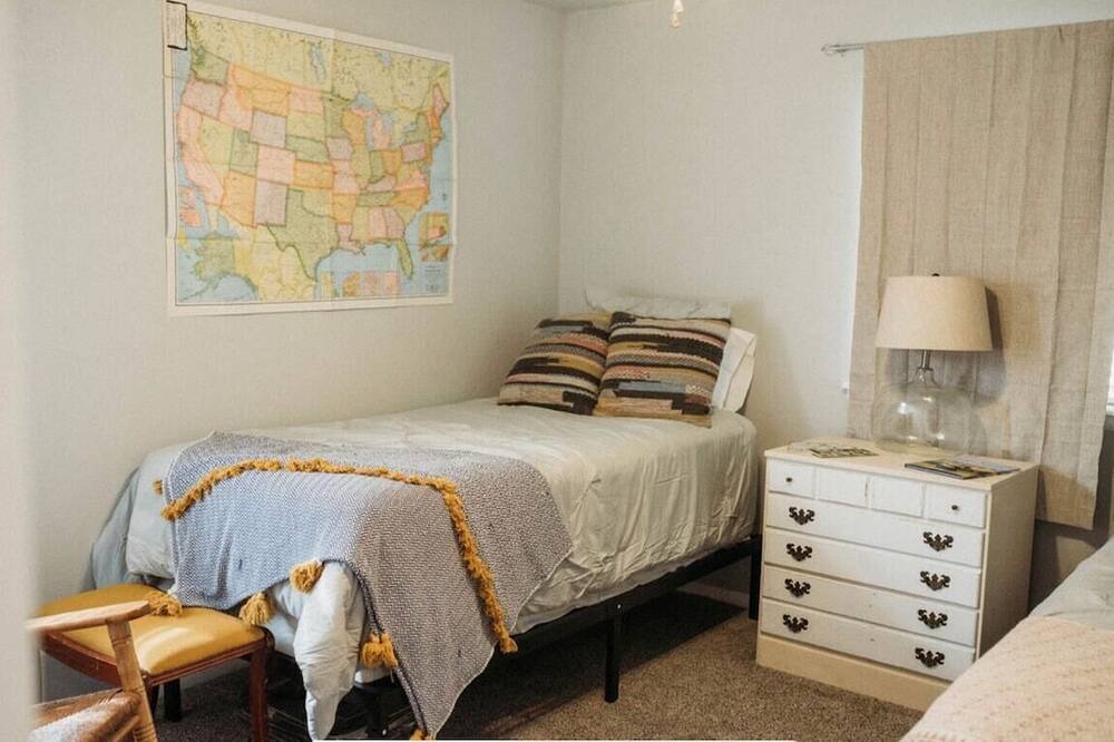Photo of Bedroom in Enid