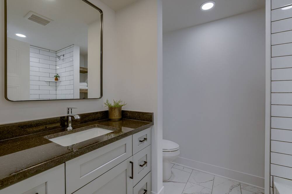 Photo of Bathroom in Elkhorn