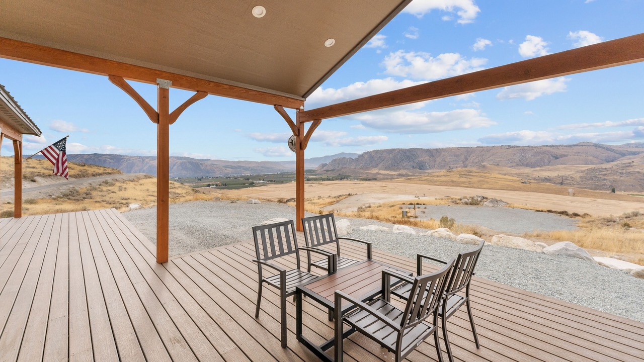 Photo of Patio Balcony in Brewster
