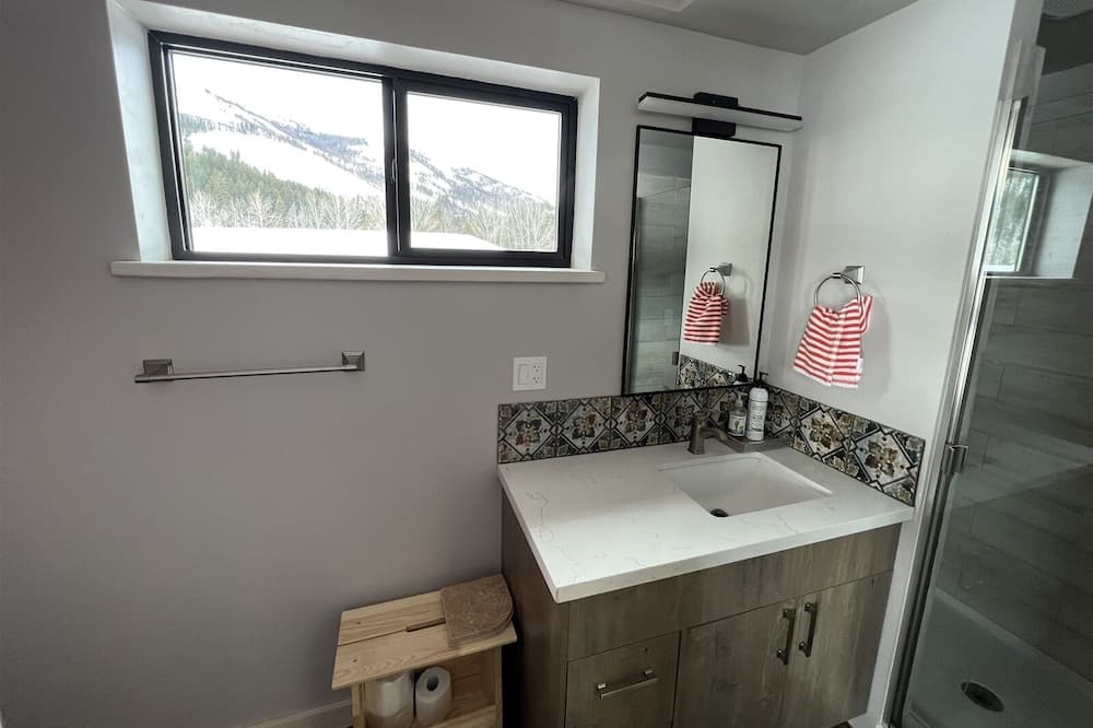 Photo of Bathroom in Winthrop