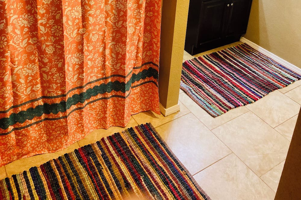 Photo of Bathroom in Okmulgee