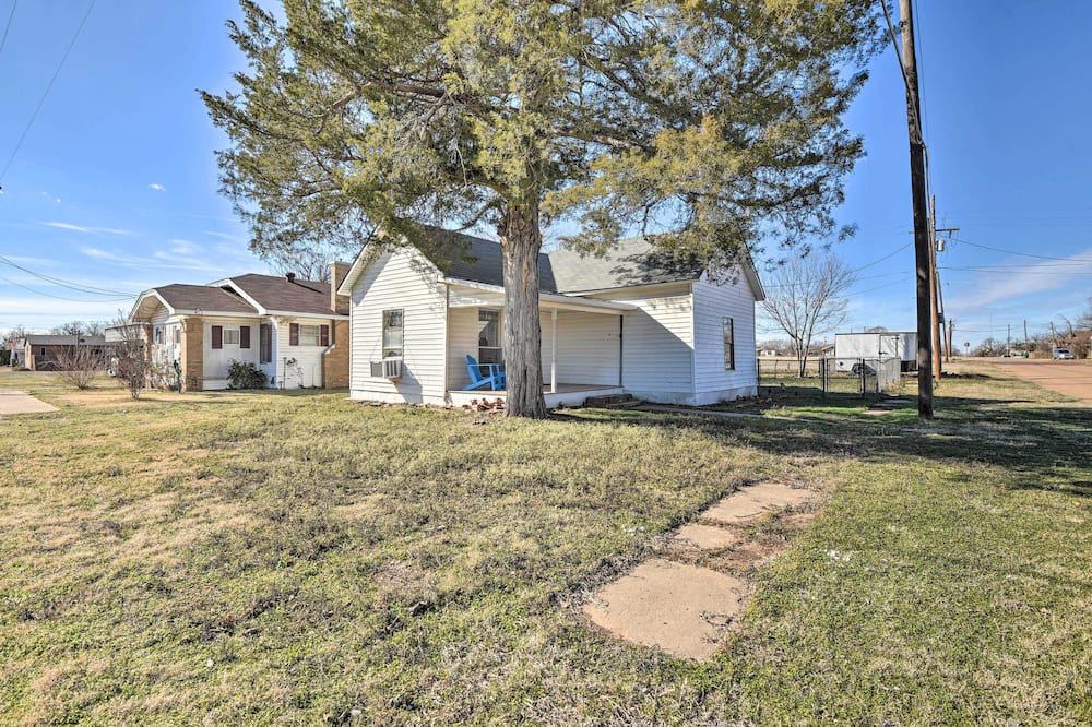 Photo of Outdoor in Electra