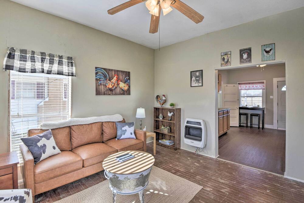 Photo of Livingroom in Electra
