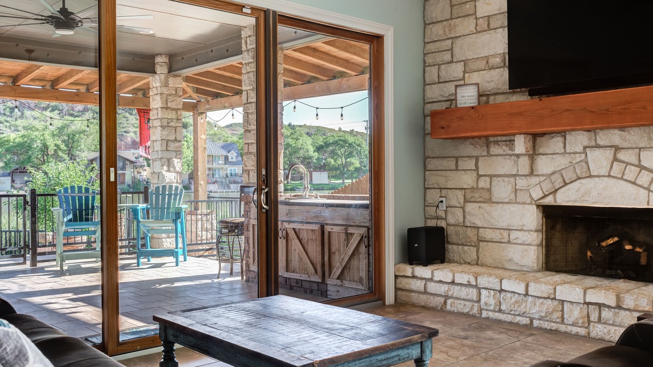 Photo of Livingroom in Buffalo Springs