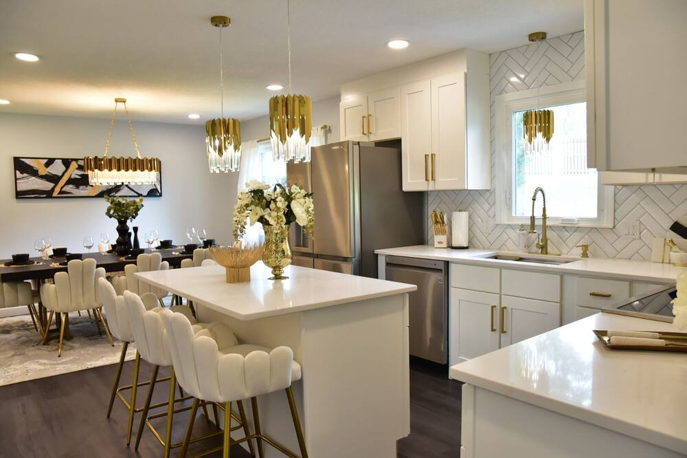 Photo of Kitchen in I-435 West KC-KS