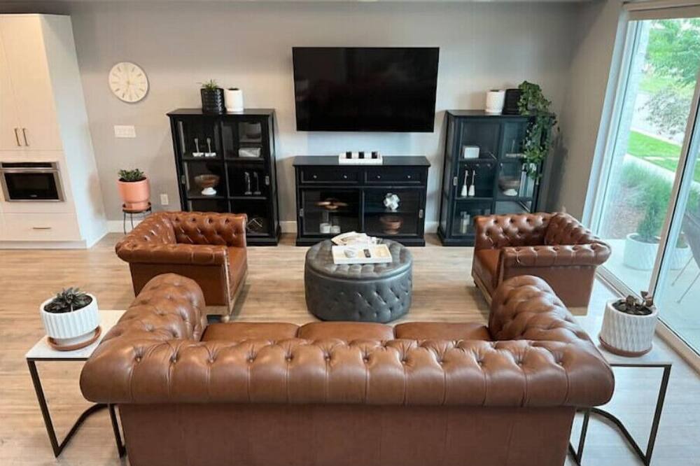 Photo of Livingroom in Dupont