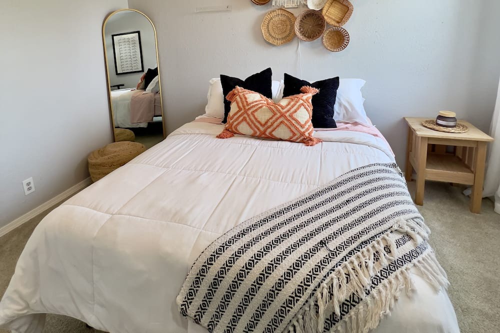 Photo of Bedroom in Harper County