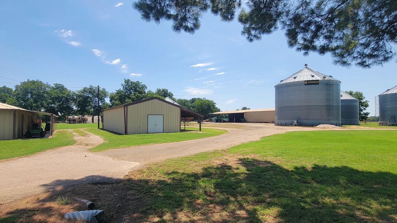 Photo of Outdoor in Hugo
