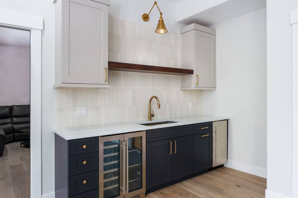 Photo of Kitchen in North Central Evergreen