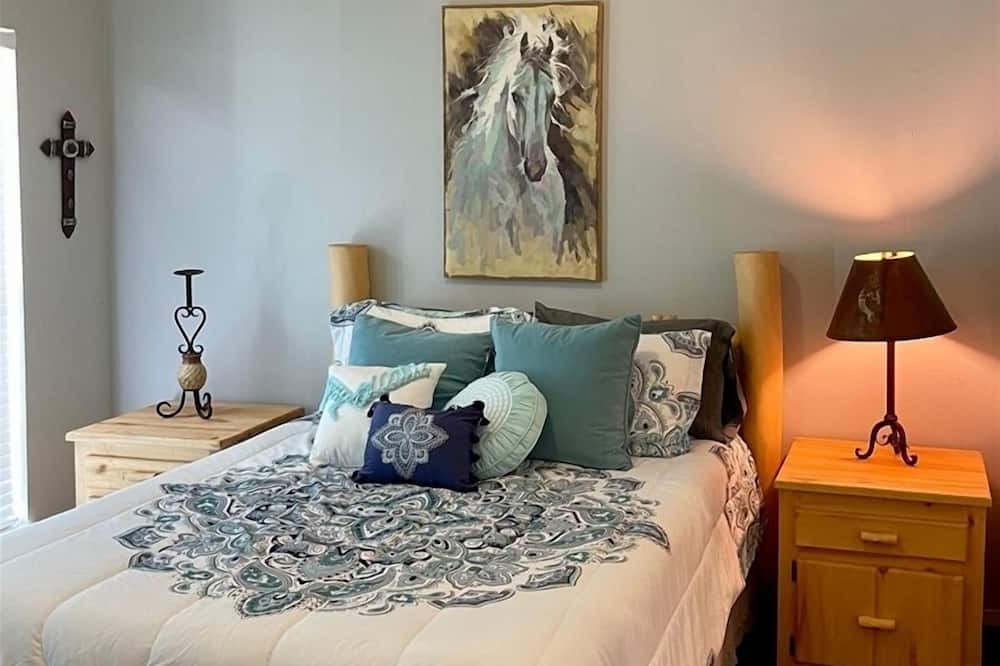 Photo of Bedroom in Ruidoso Downs