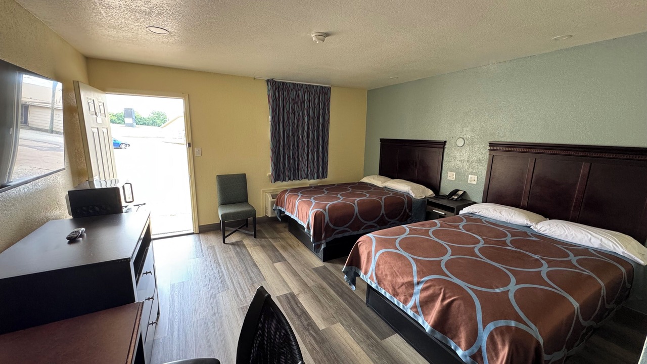 Photo of Bedroom in Ada