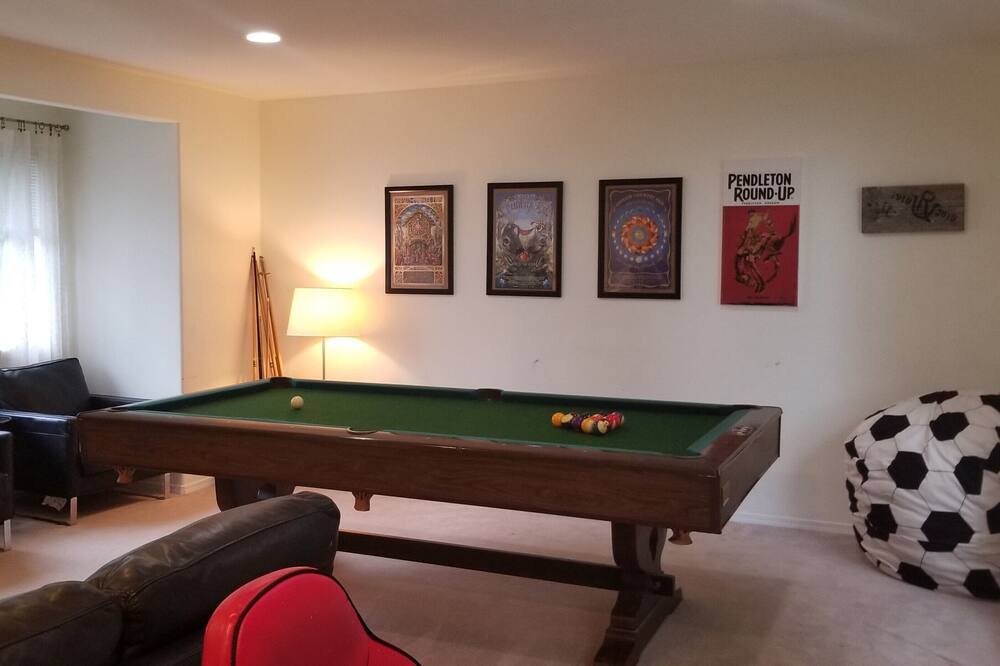 Photo of Bedroom in Vashon Island