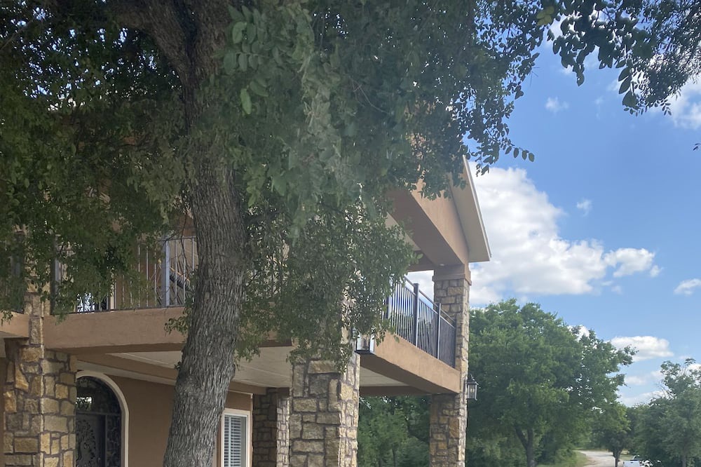 Photo of Outdoor in Lake Bridgeport