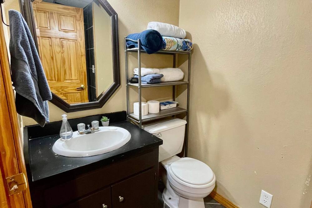 Photo of Bathroom in Beatrice
