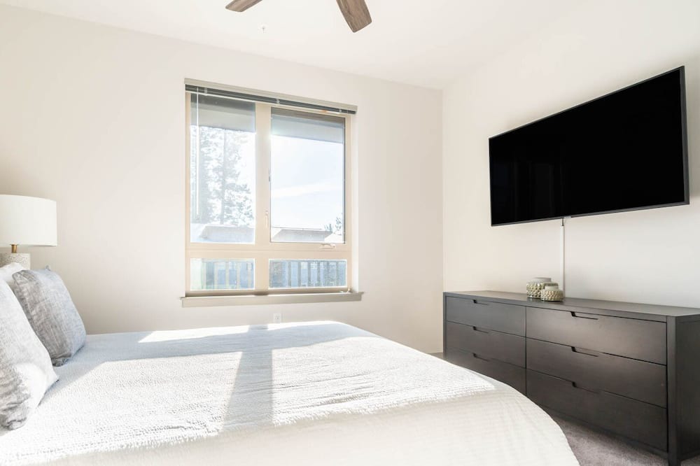 Photo of Bedroom in Stanwood