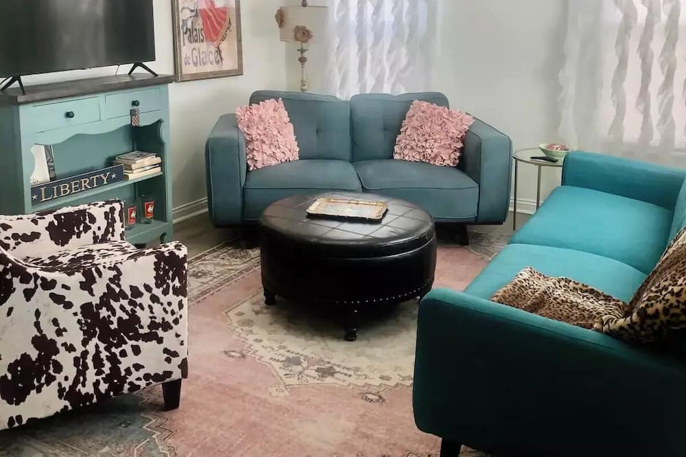 Photo of Livingroom in Atchison