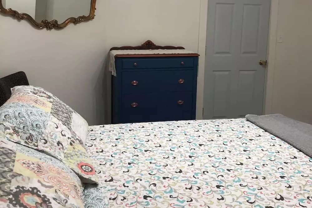 Photo of Bedroom in Atchison