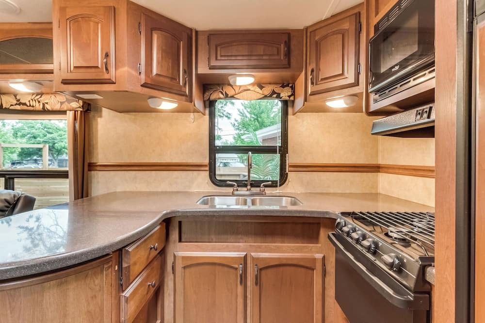 Photo of Kitchen in Arvada Plaza Area
