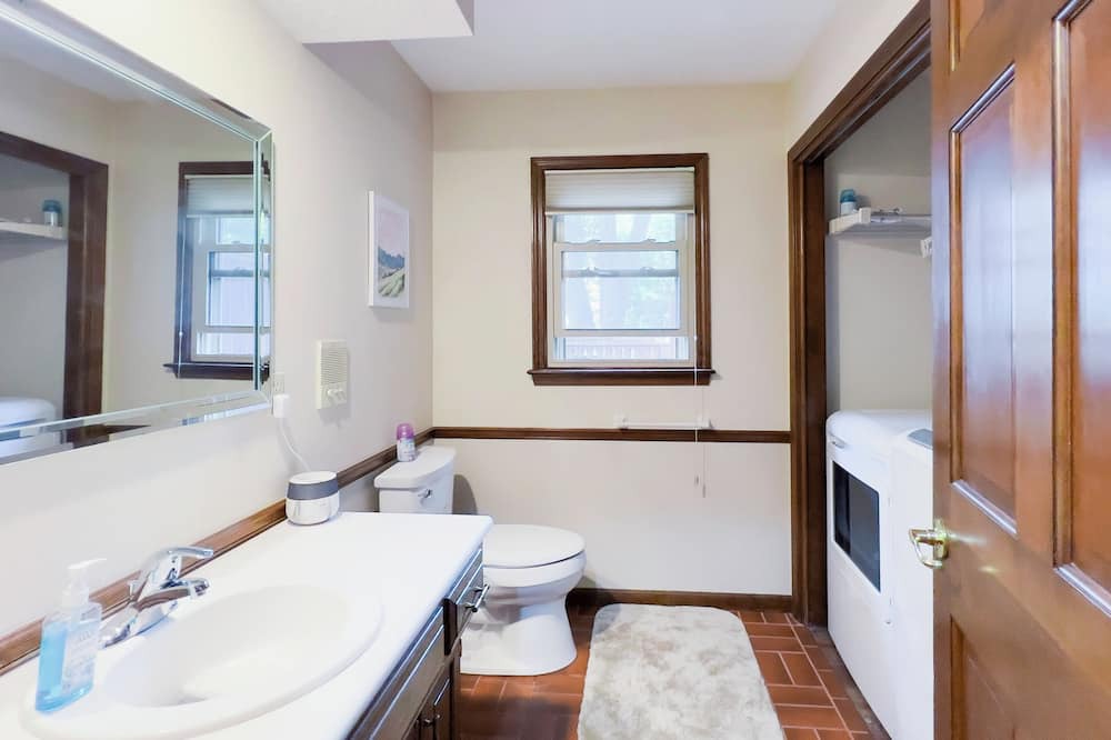 Photo of Bathroom in Overland Park