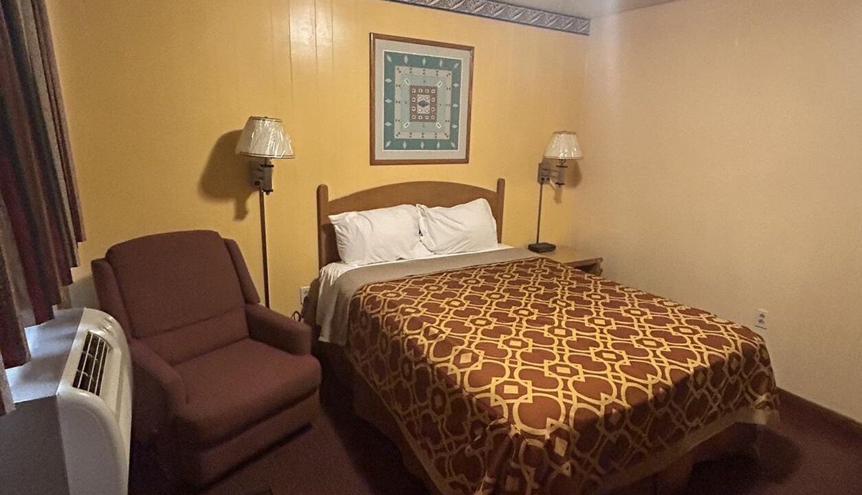 Photo of Bedroom in Chariton
