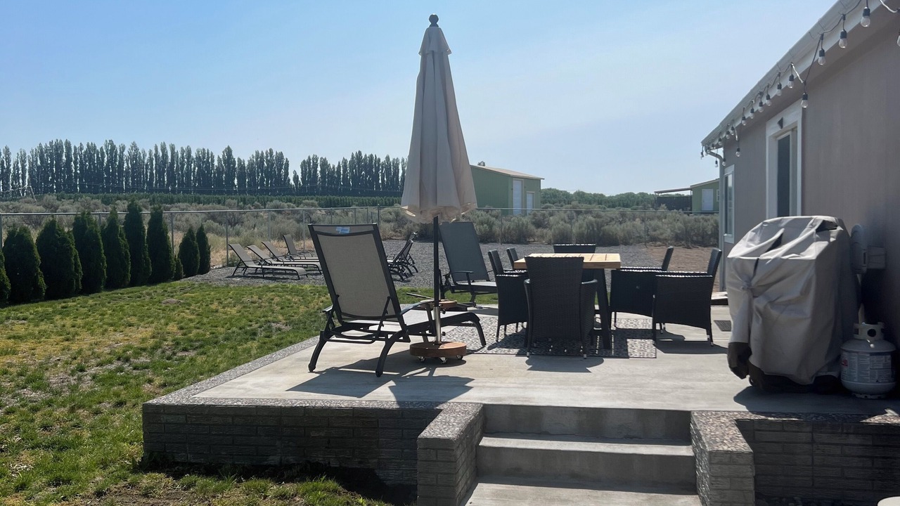 Photo of Outdoor in Desert Aire