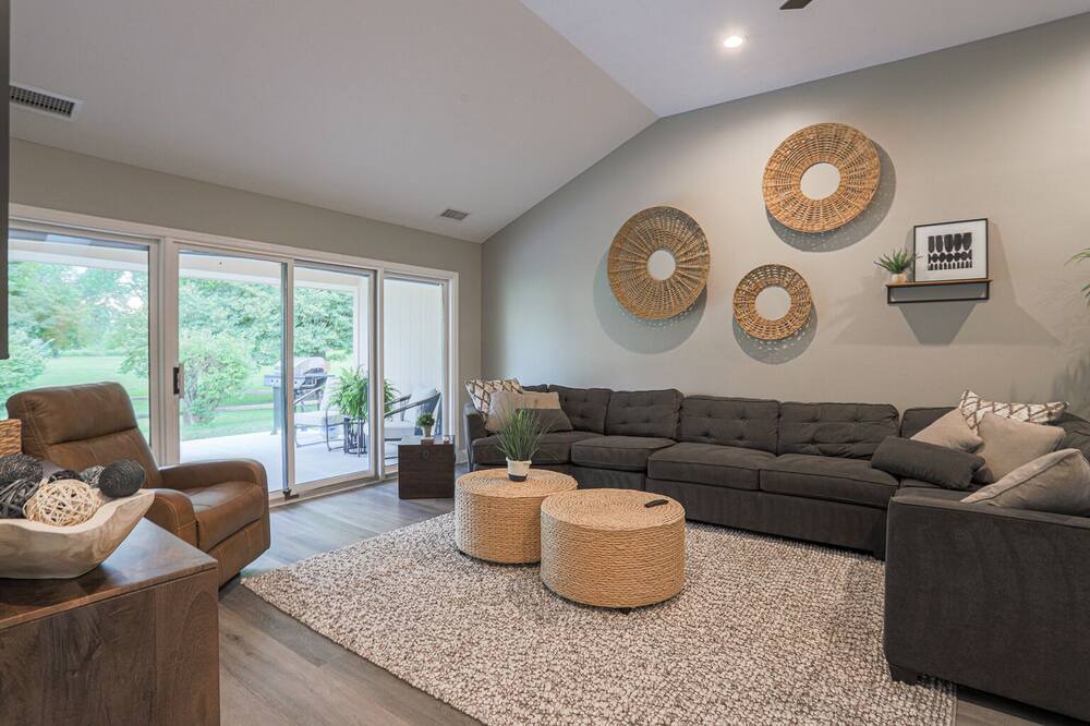 Photo of Livingroom in Council Bluffs