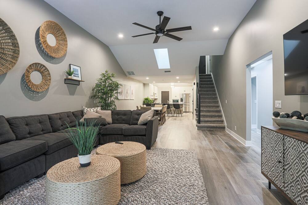 Photo of Livingroom in Council Bluffs