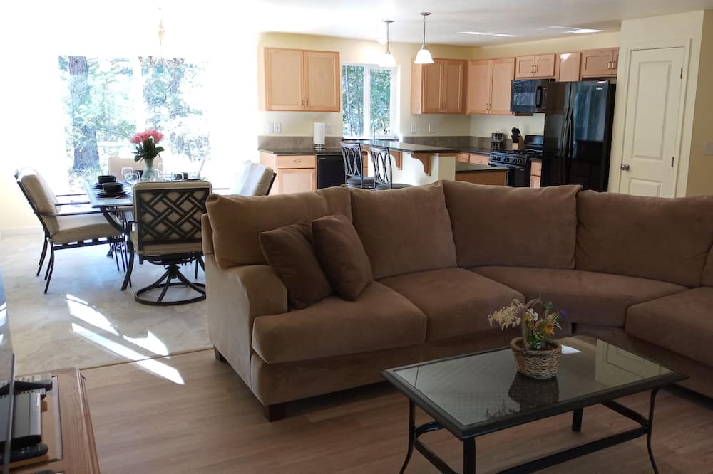 Photo of Bedroom in Chewelah