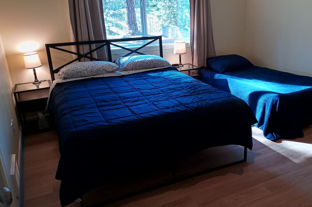 Photo of Bedroom in Chewelah