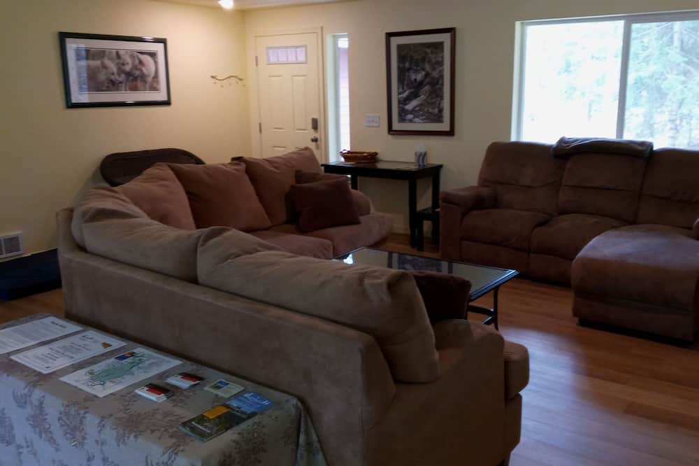 Photo of Bedroom in Chewelah