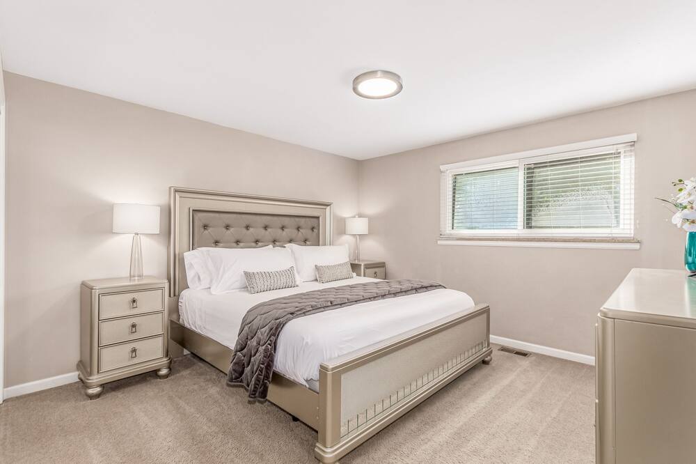 Photo of Bedroom in Southeast
