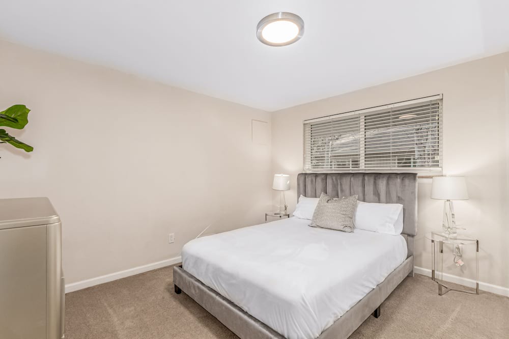 Photo of Bedroom in Southeast