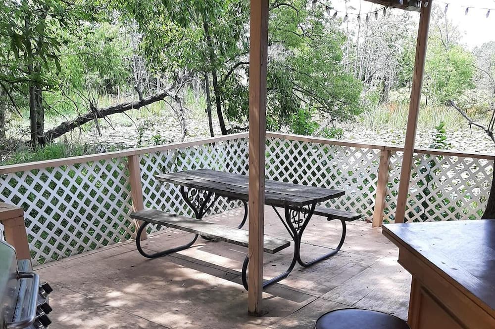 Photo of Patio Balcony in Antlers