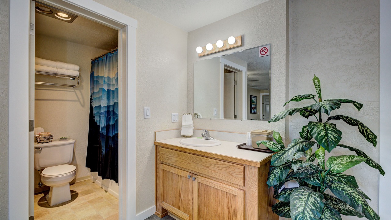 Photo of Bathroom in Weiser