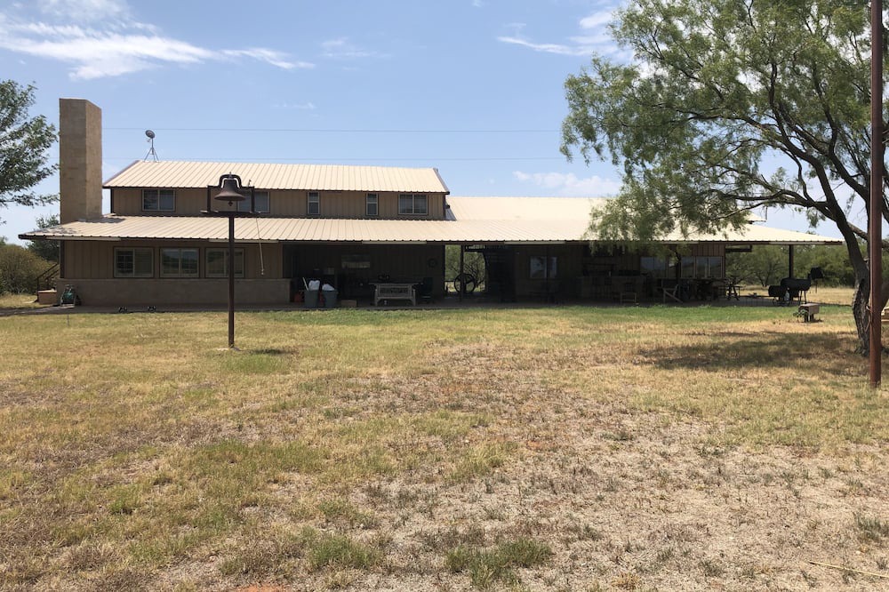 Photo of Outdoor in Sylvester