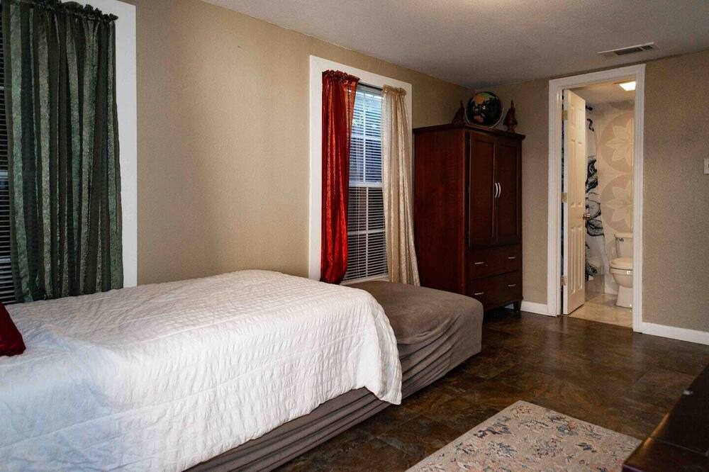 Photo of Bedroom in Kessler