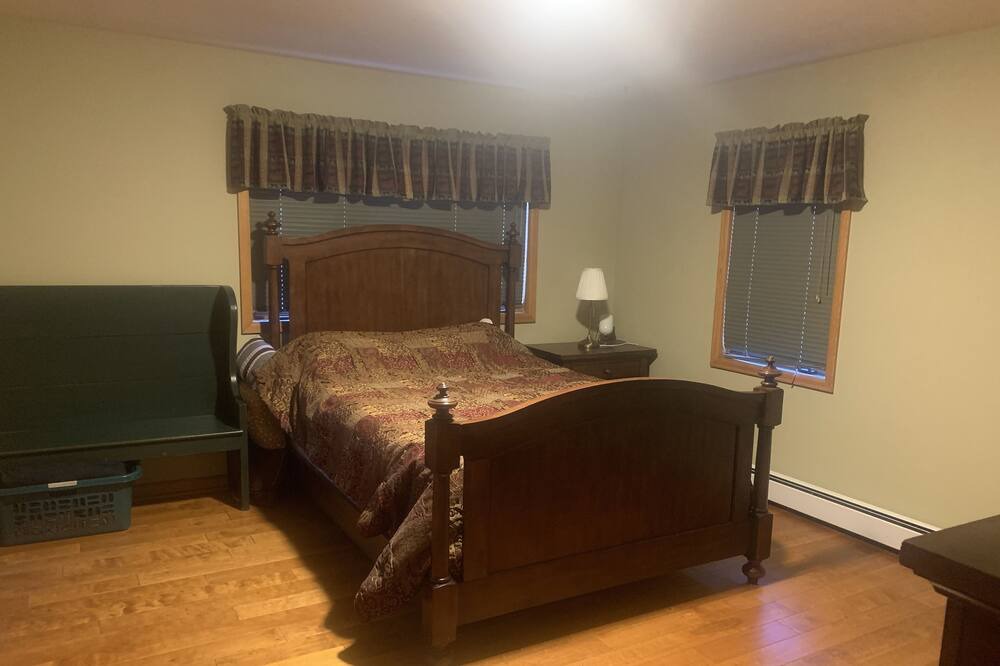 Photo of Bedroom in Evergreen