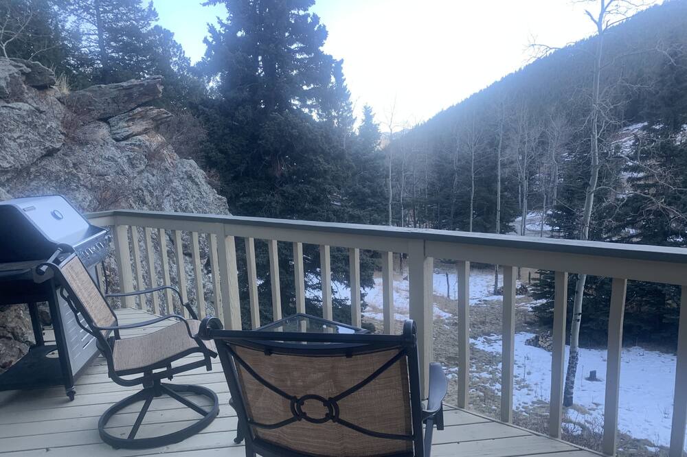 Photo of Patio Balcony in Evergreen