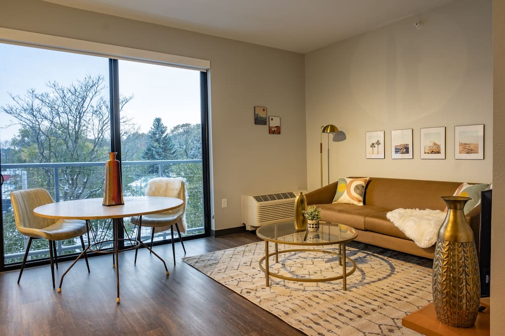 Photo of Livingroom in Des Moines