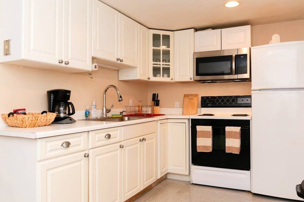 Photo of Kitchen in West Woodland