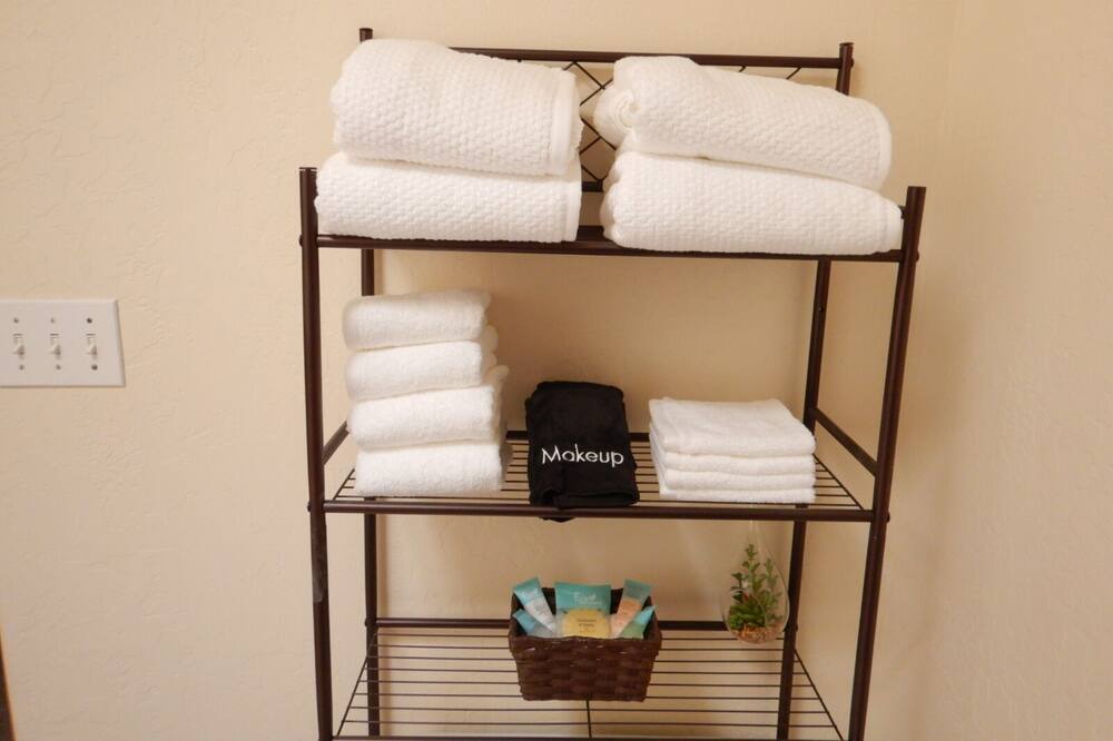 Photo of Bedroom in Alamedan Valley