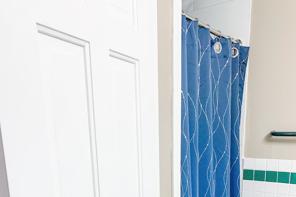 Photo of Bathroom in Cedar Lane