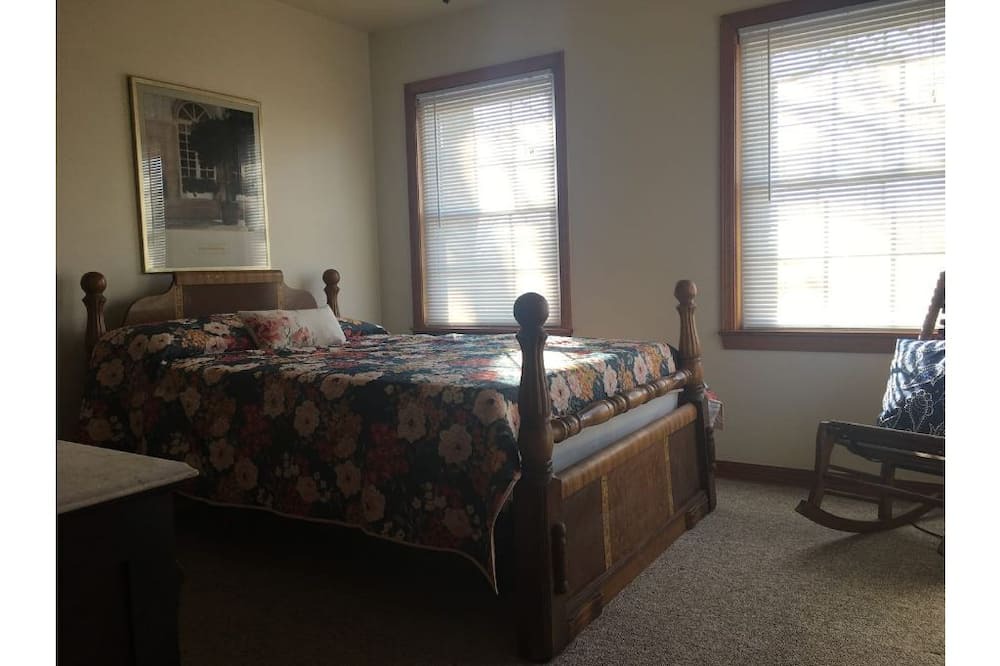 Photo of Bedroom in McAlester