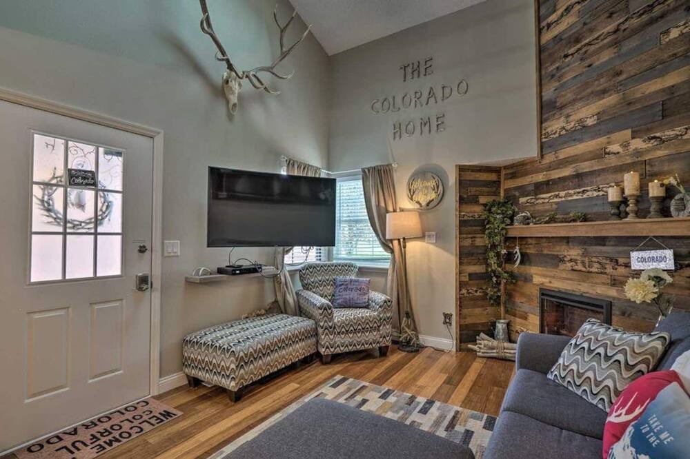 Photo of Livingroom in Security-Widefield