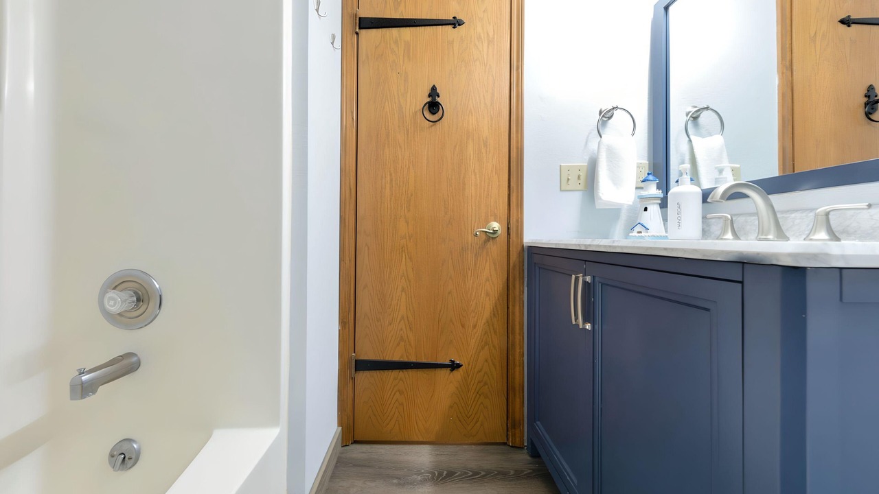Photo of Bathroom in Ocean Shores