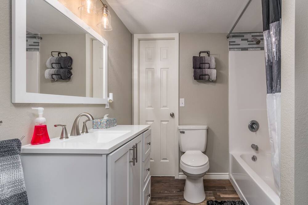 Photo of Bathroom in Tulia