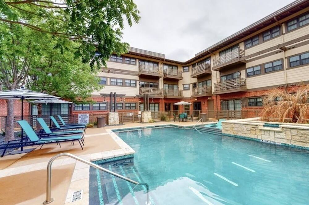 Photo of Outdoor in Kessler